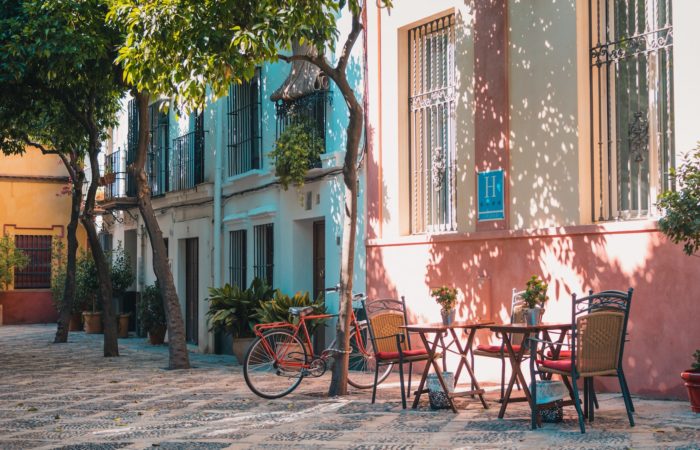 Rue de Barcelone, ou les expatriés peuvent facilement se déplacer en vélo